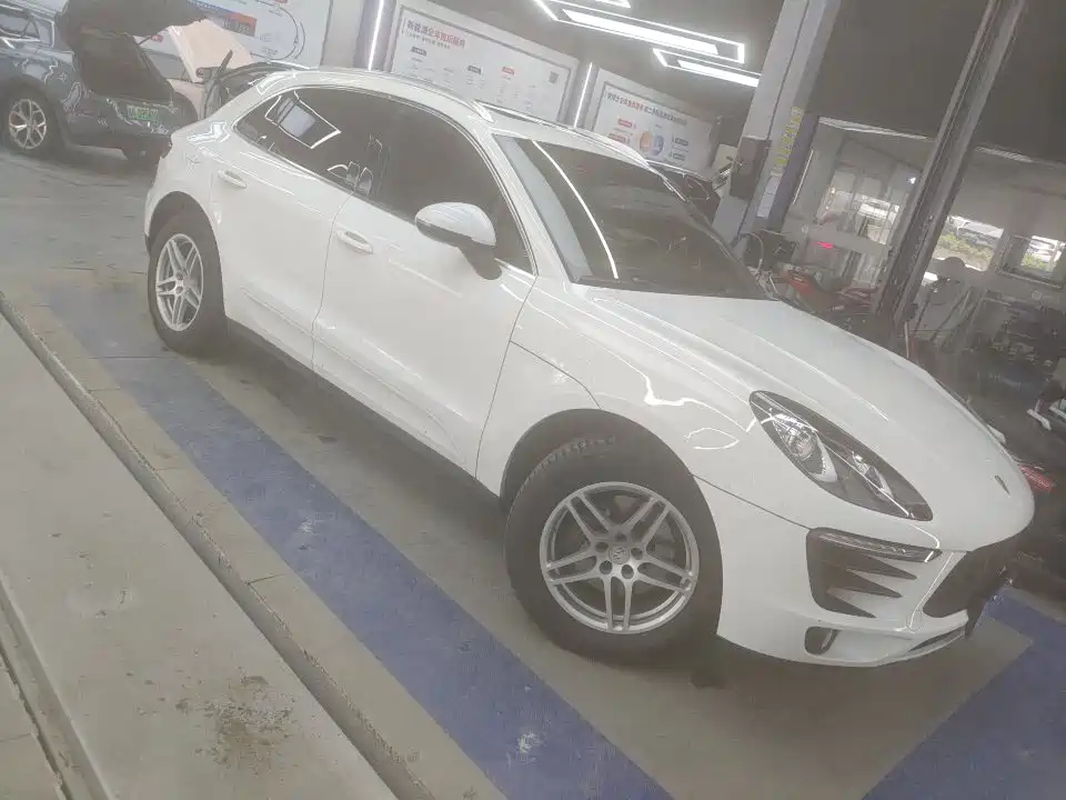 Porsche Macan 2017