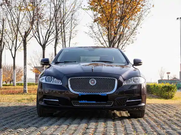 Jaguar XJ 2015