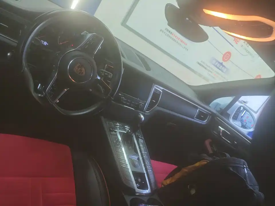 Porsche Macan 2017