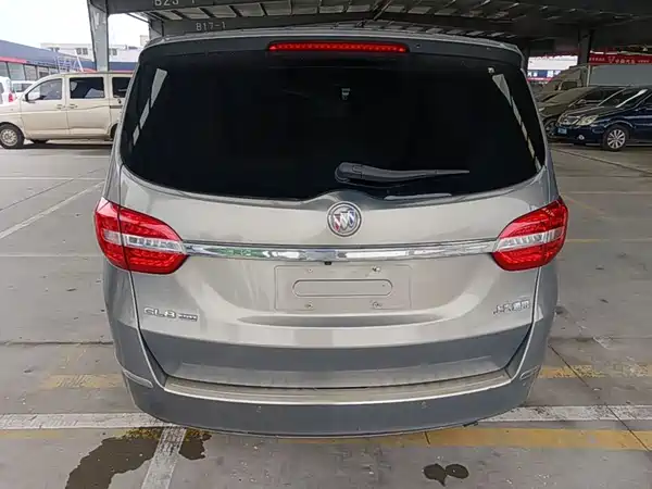 Buick GL8 2019