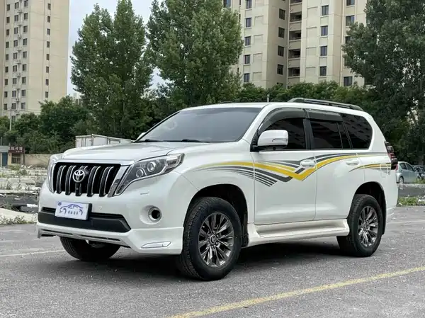 Toyota Prado 2016