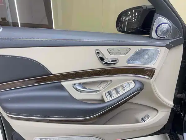 Mercedes-Benz Maybach S-Class 2015