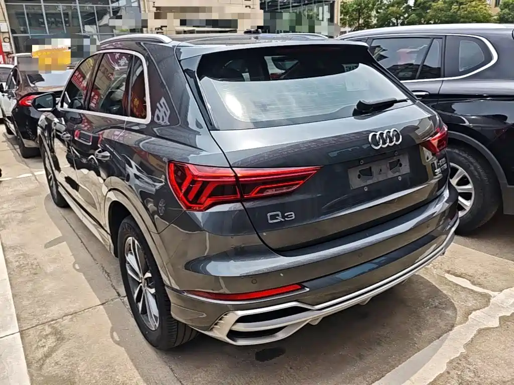 Audi Q3 2021