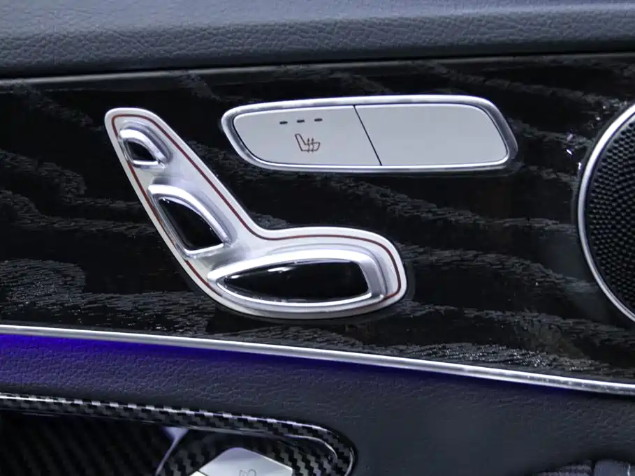 Mercedes-Benz C-Class 2019 — фото 12