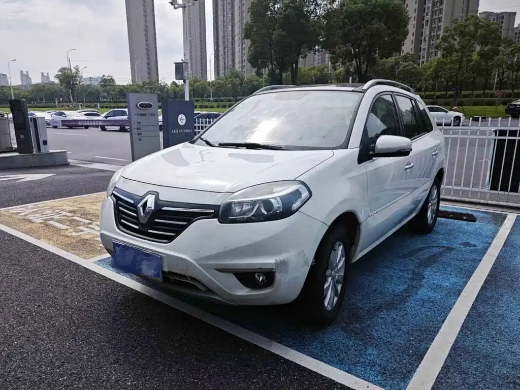 Renault Koleos 2015 — фото 1