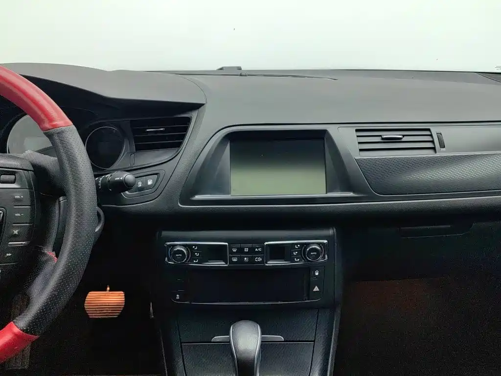 Citroën C5 2016 — фото 12