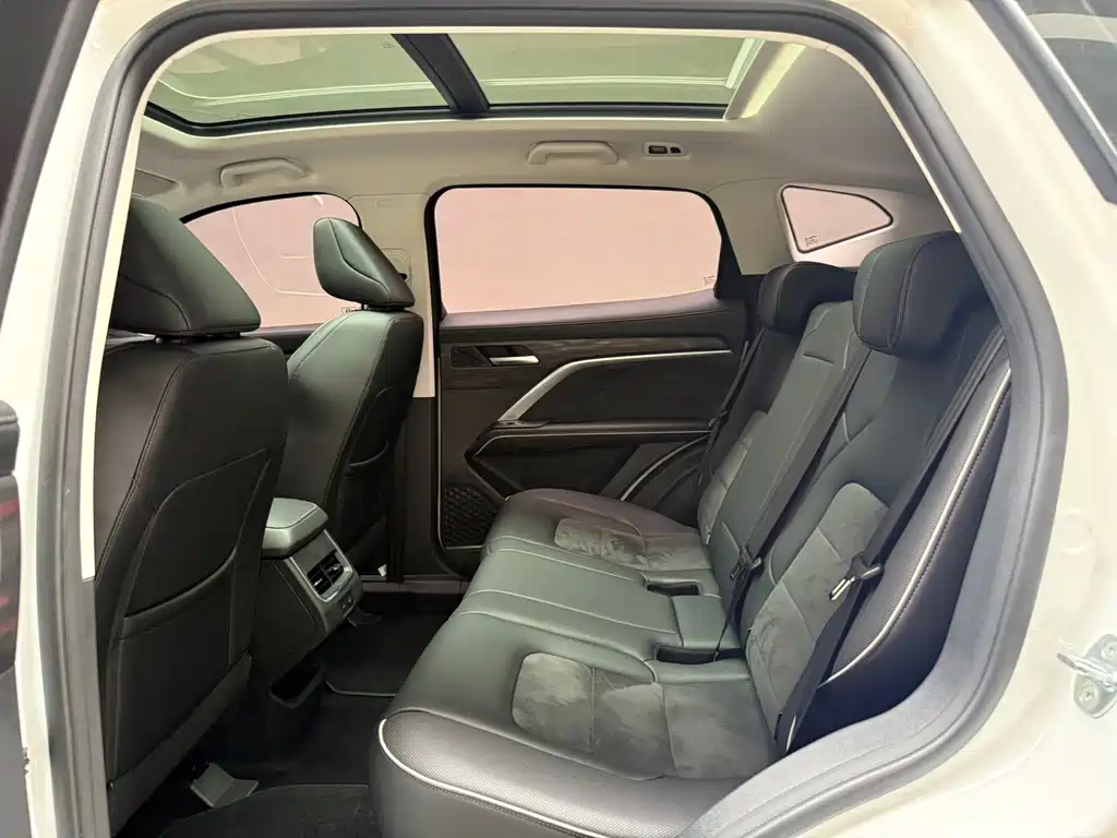 Haval H6 2023 — фото 10