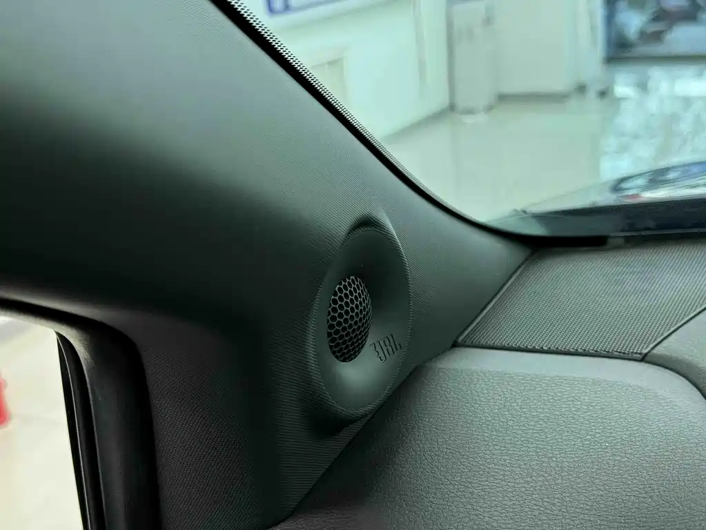 Toyota Sienna 2024 — фото 10