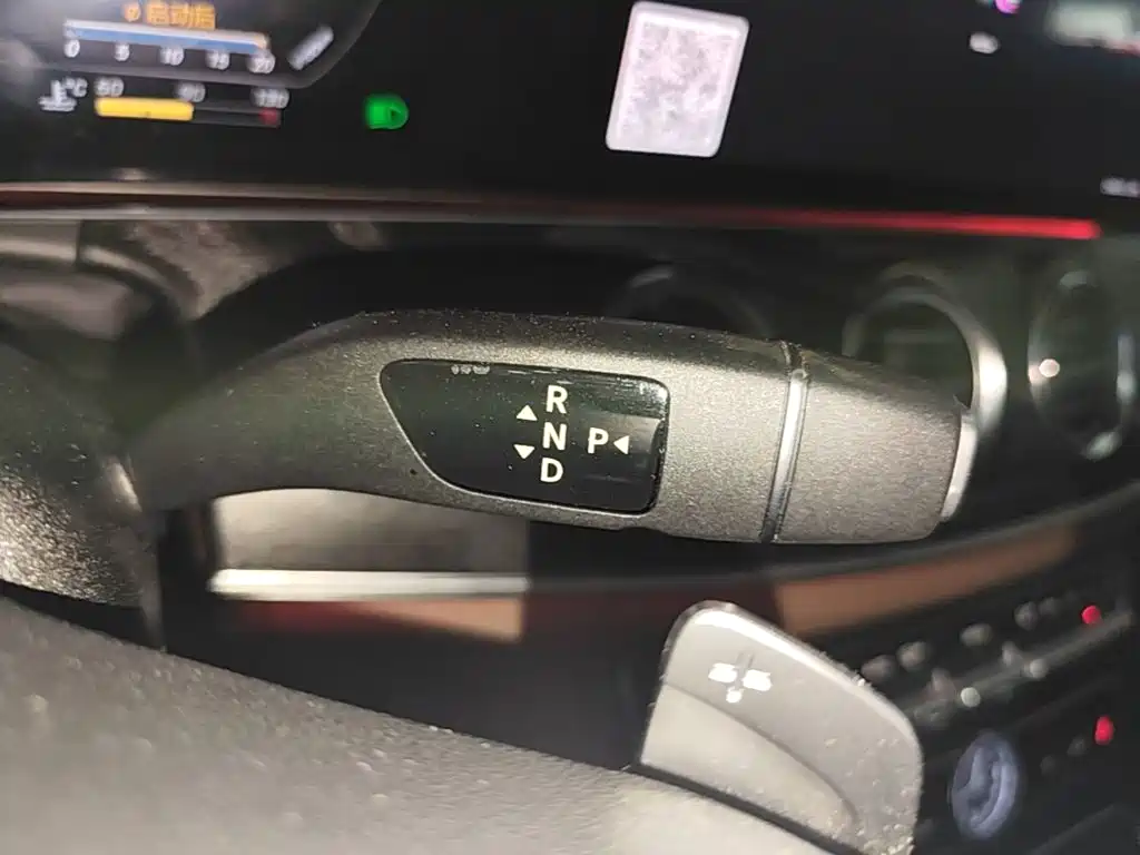Mercedes-Benz E-Class 2019 — фото 14