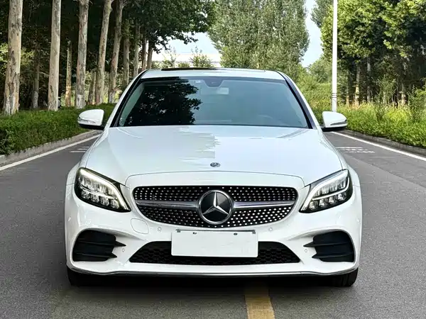 Mercedes-Benz C-Class 2020