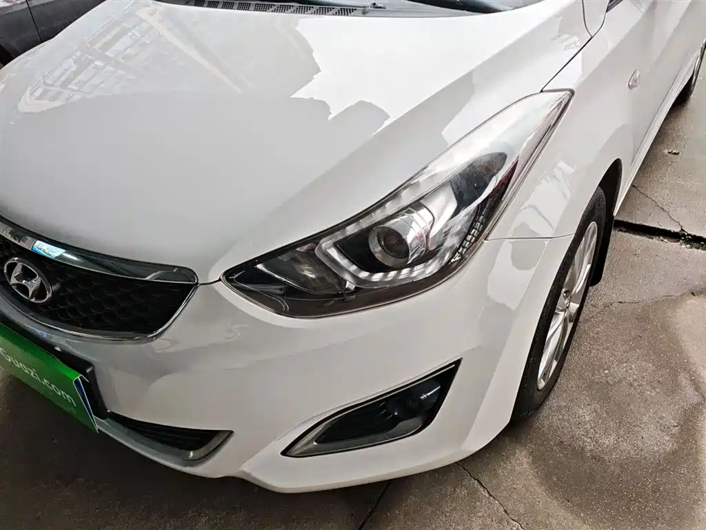 Hyundai Elantra Langdong 2017 — фото 3