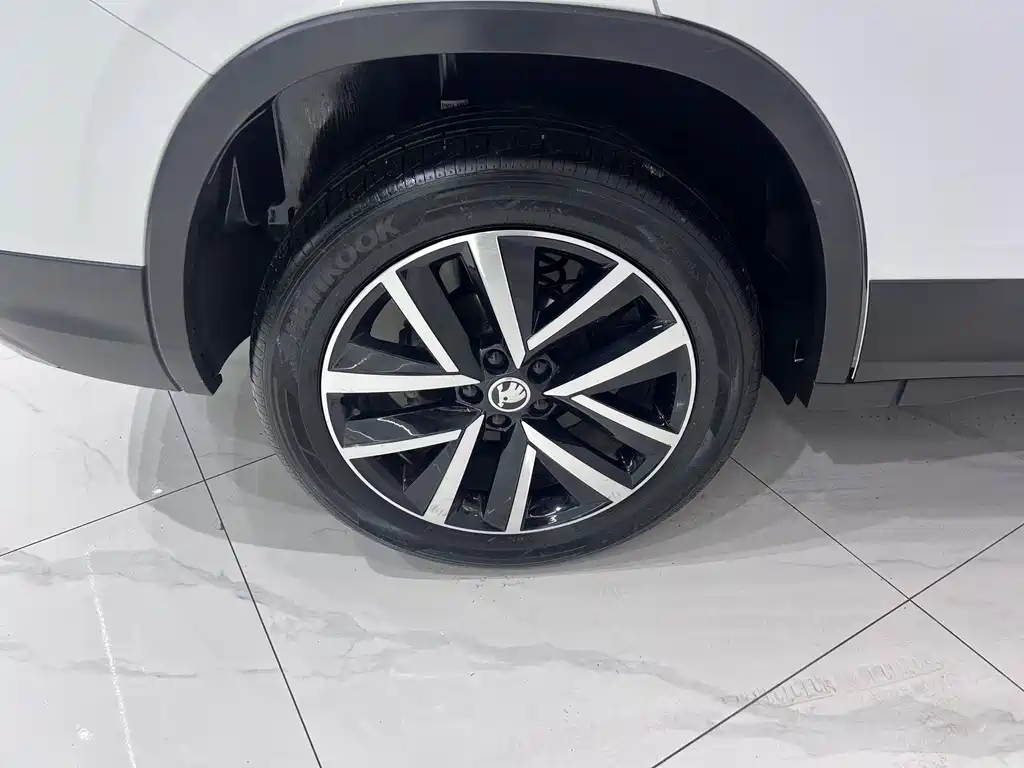 Skoda Kamiq 2023 — фото 19