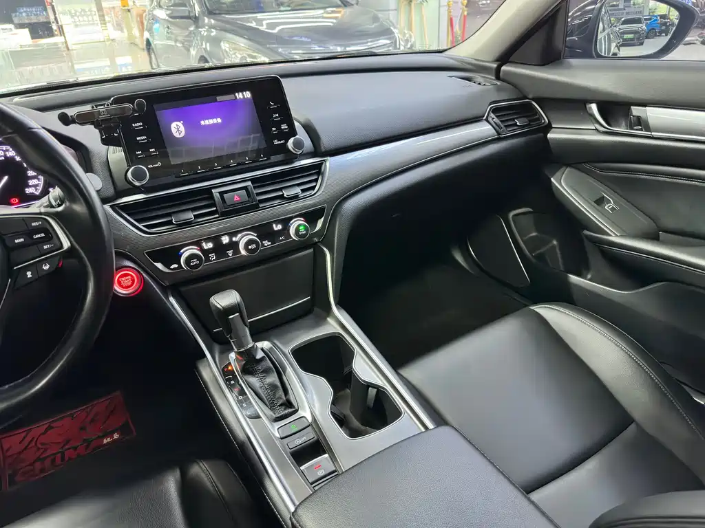 Honda Accord 2021 — фото 15