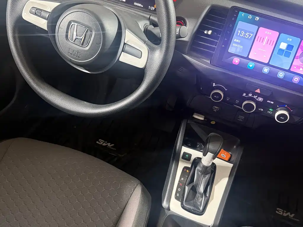 Honda Fit 2022 — фото 11