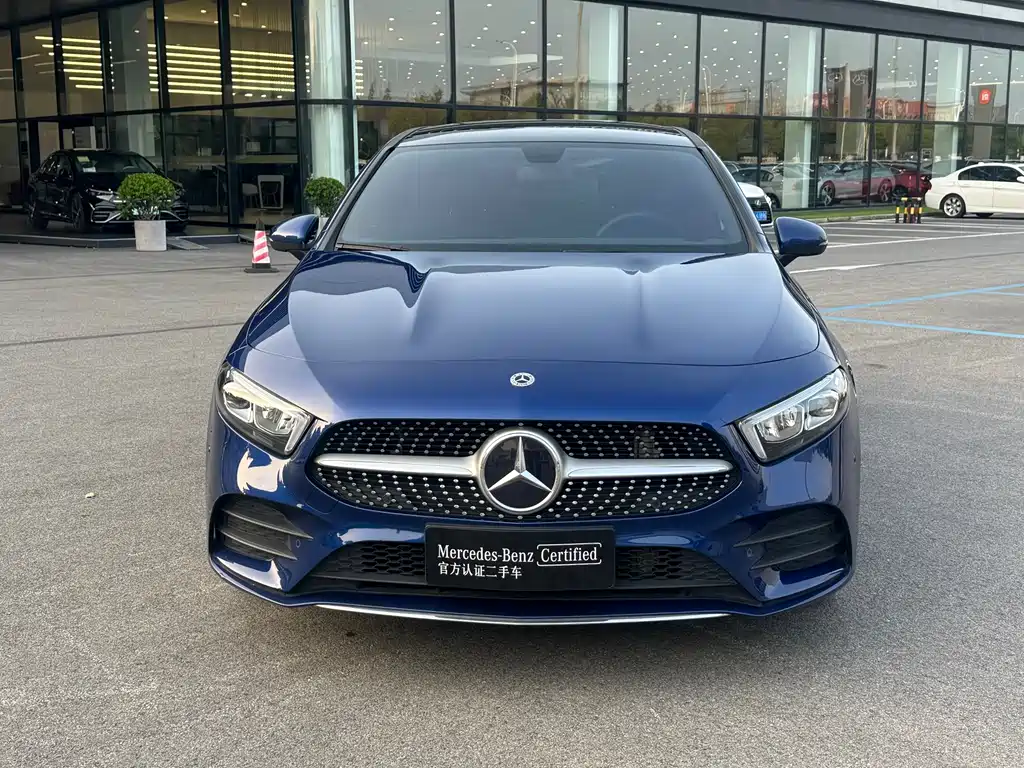 Mercedes-Benz A-Class 2021 — фото 2