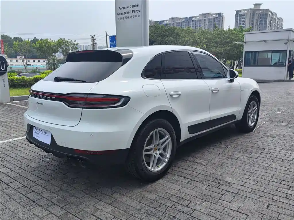 Porsche Macan 2020 — фото 6