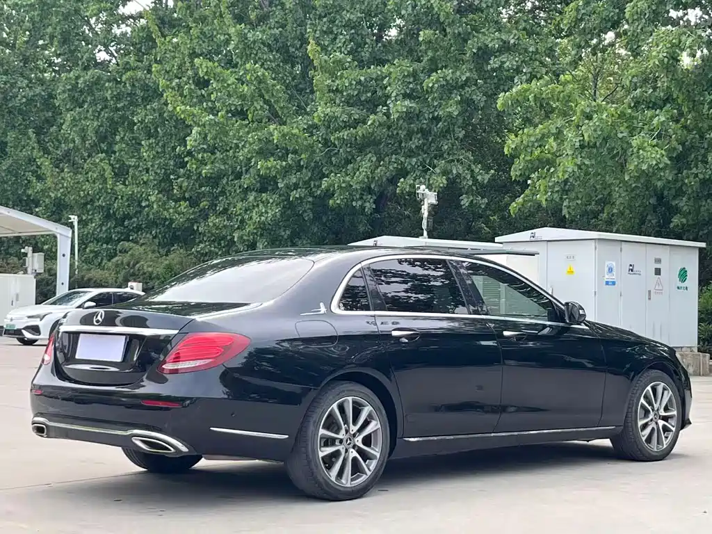 Mercedes-Benz E-Class 2019