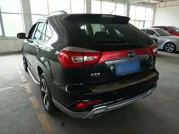 BYD S7 2014