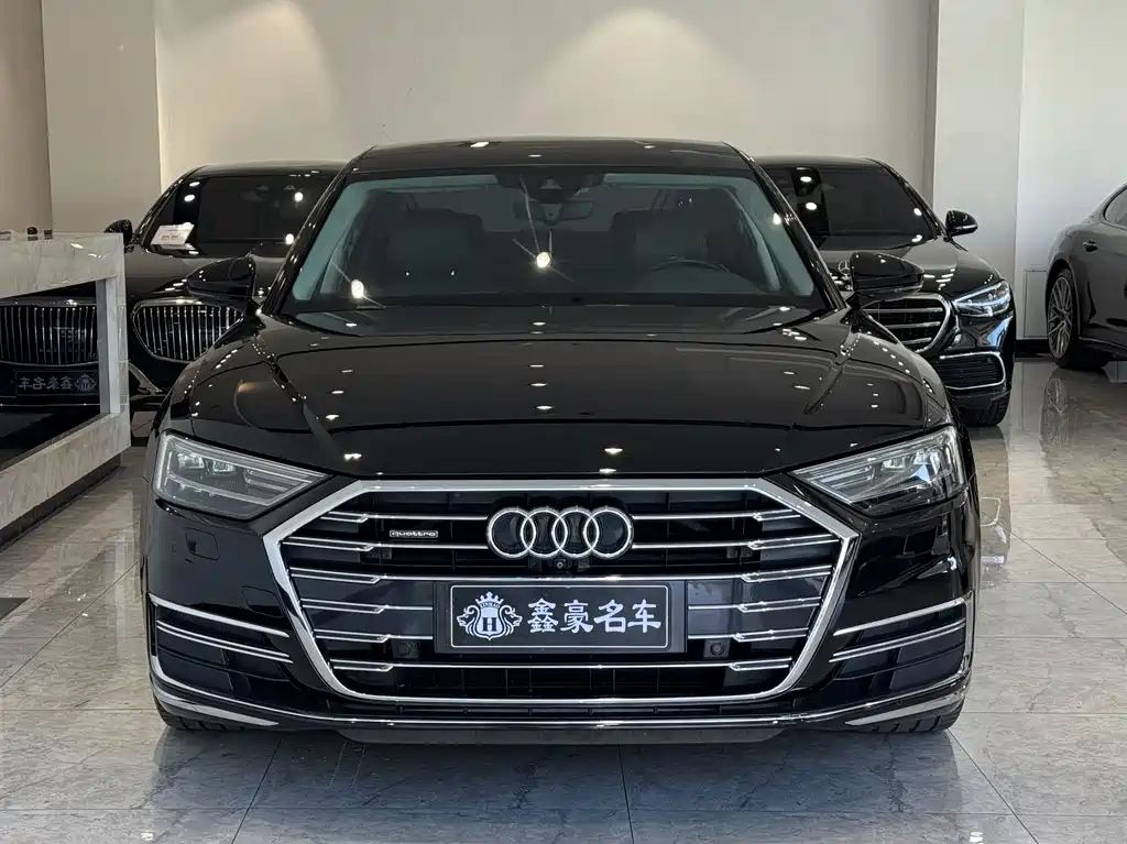 Audi A8 2019 — фото 2