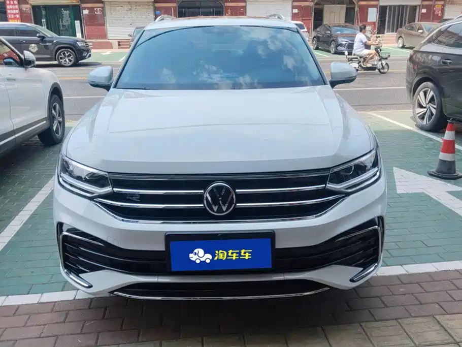 Volkswagen Tiguan L 2024