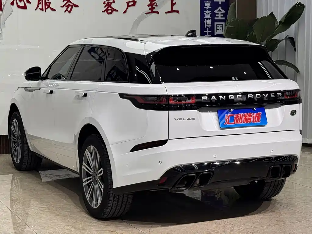 Land Rover Velar 2023 — фото 4