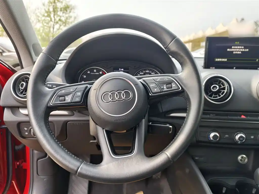 Audi A3 2019 — фото 3