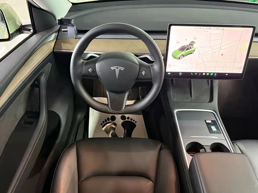 Tesla Model Y 2022 — фото 10
