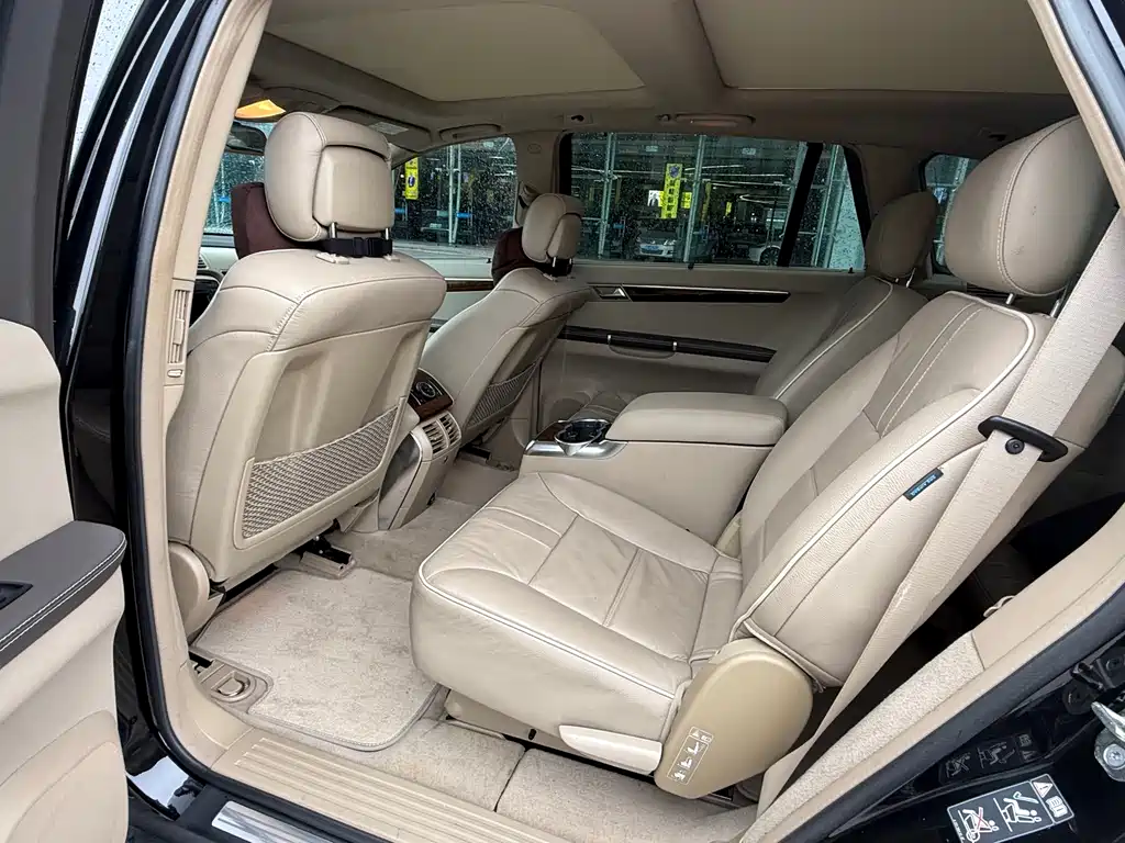 Mercedes-Benz R-Class 2014