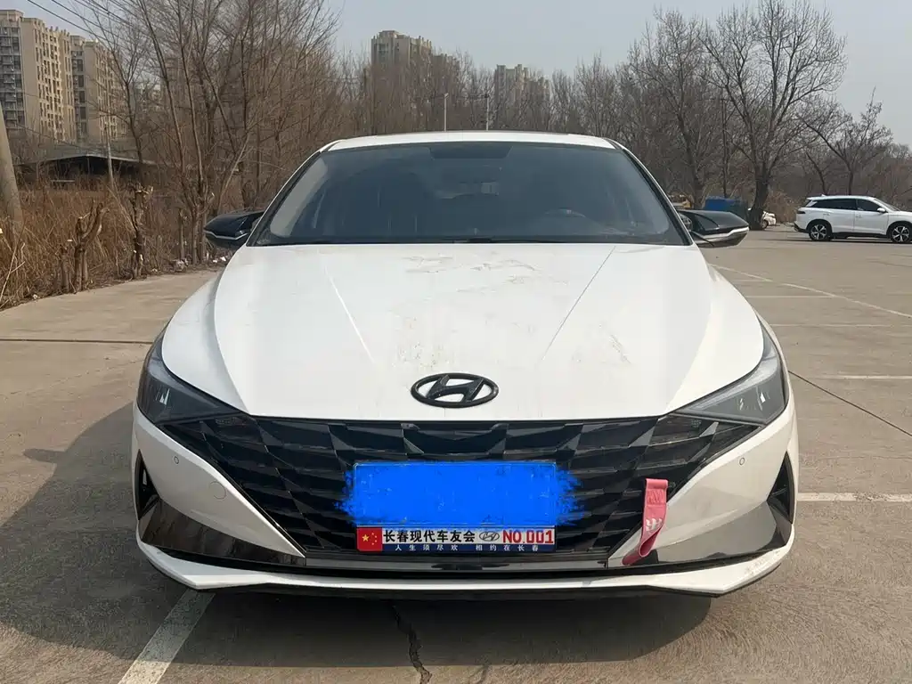 Hyundai Elantra 2021 — фото 2