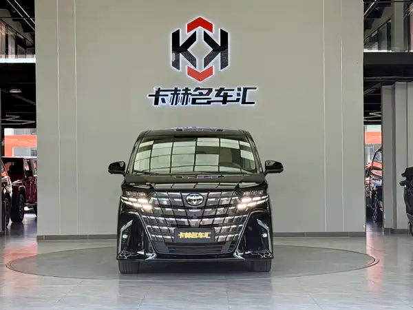 Toyota Alphard 2023