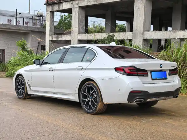 BMW 5 Series 2023