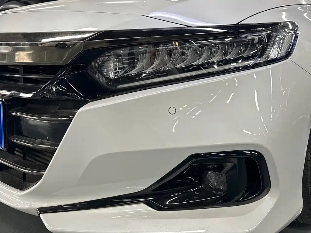 Honda Accord 2023 — фото 10