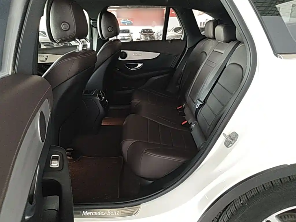 Mercedes-Benz GLC 2021 — фото 17
