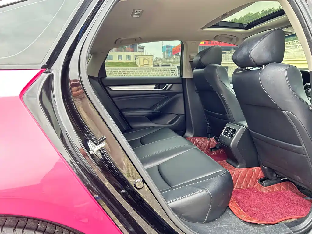 Honda Accord 2021 — фото 17