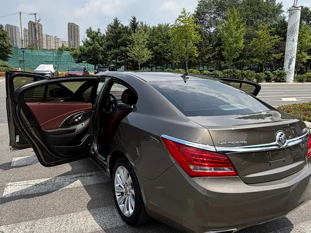 Buick LaCrosse 2014 — фото 9