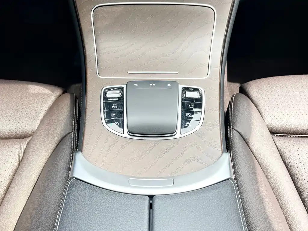 Mercedes-Benz GLC 2022 — фото 15