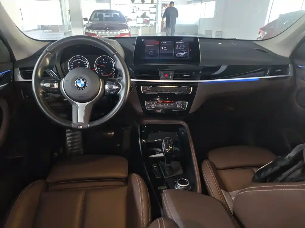 BMW X1 2020 — фото 6