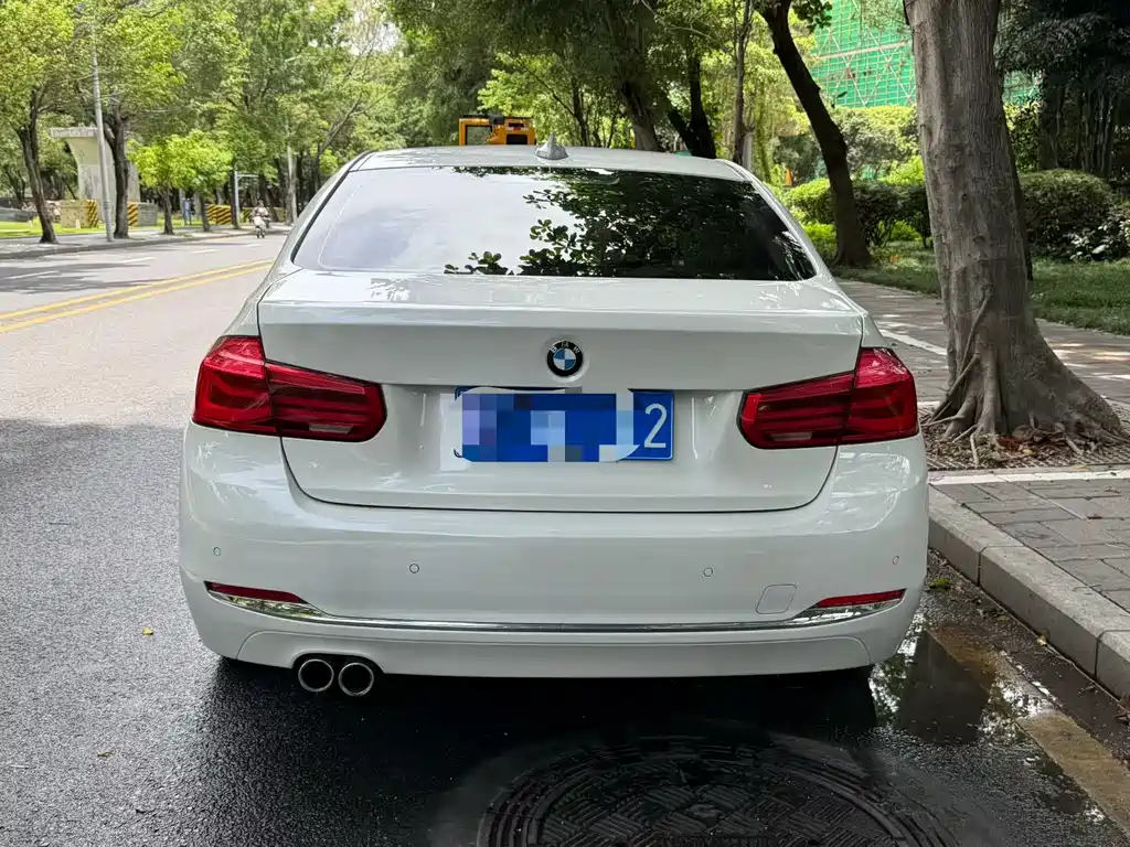 BMW 3 Series 2017