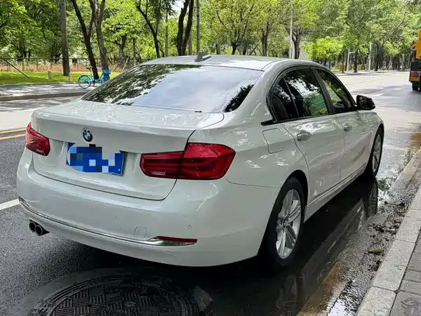 BMW 3 Series 2017