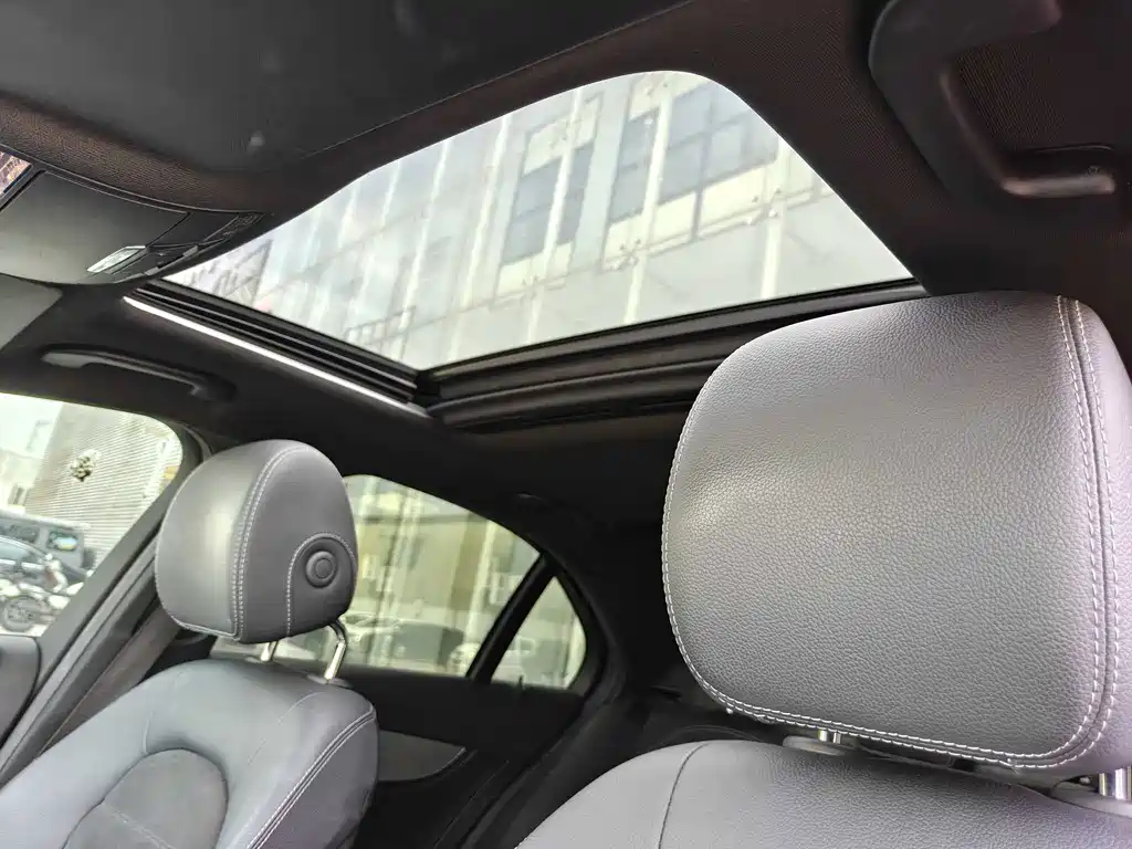 Mercedes-Benz C-Class 2018
