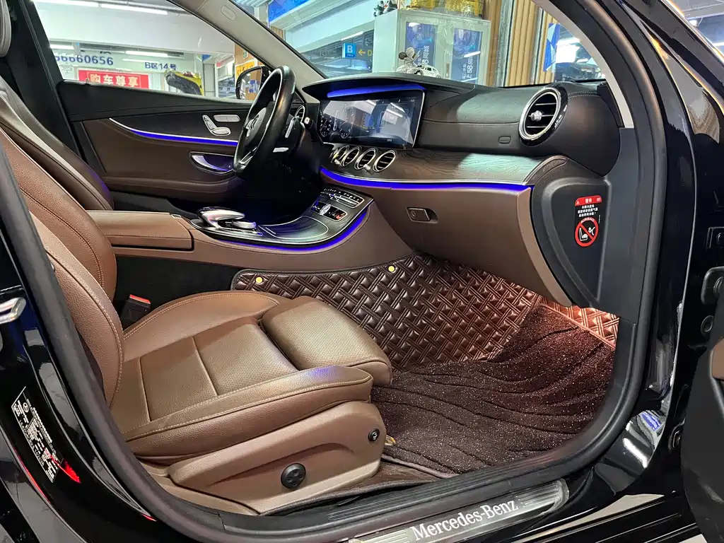 Mercedes-Benz E-Class 2018 — фото 14