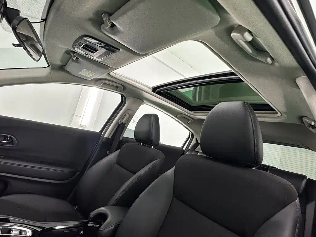 Honda Vezel 2022 — фото 16