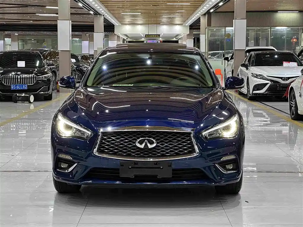 Infiniti Q50L 2018 — фото 2