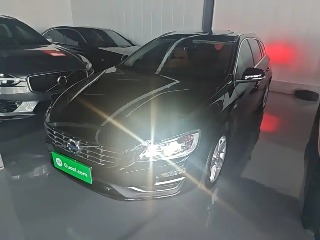 Volvo V60 2017