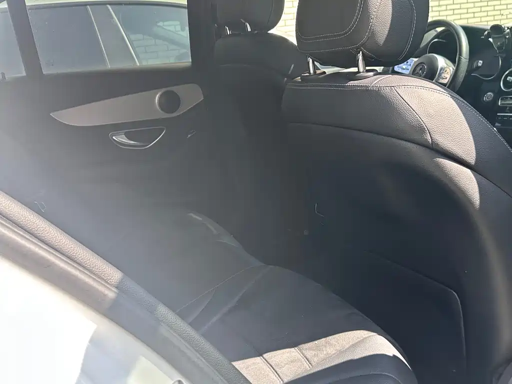 Mercedes-Benz C-Class 2020