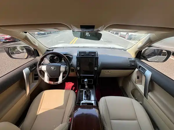 Toyota Prado 2014