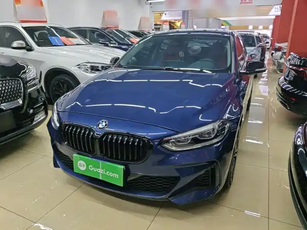 BMW 1 Series 2021