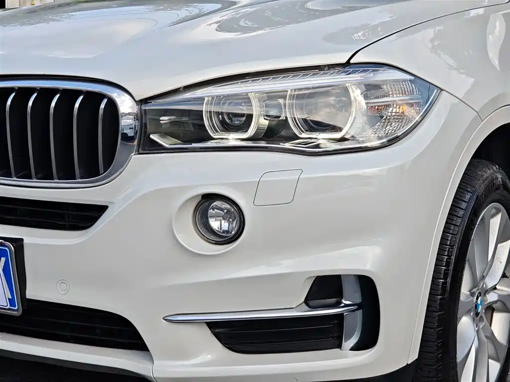 BMW X5 2018 — фото 9