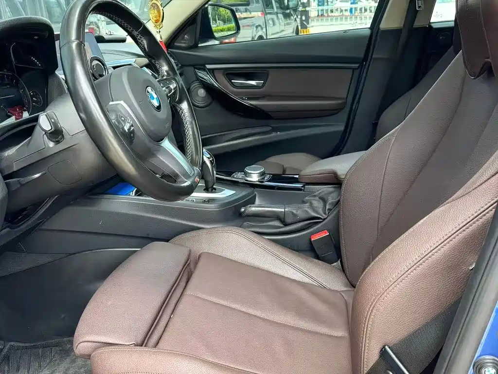 BMW 3 Series 2019