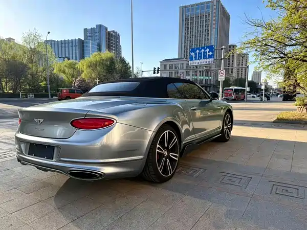 Bentley Continental 2013